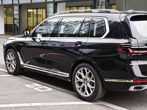 2026�� xDrive40i ���Ⱥ�����װ 7��