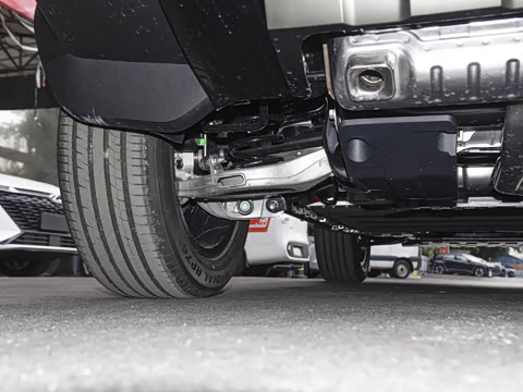 2025�� 215Զ�а�