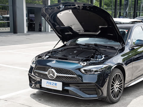 2026�� �Ŀ� C 260 L �˶��ر��