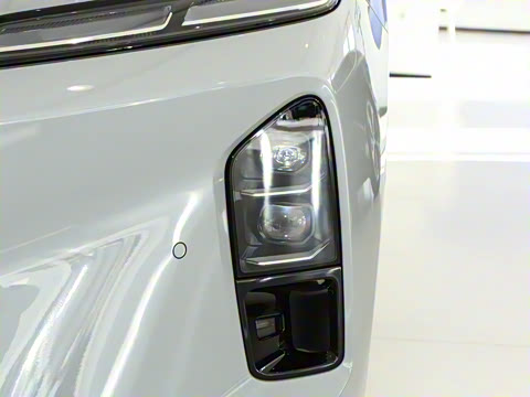 2025�� 100kWh Touring