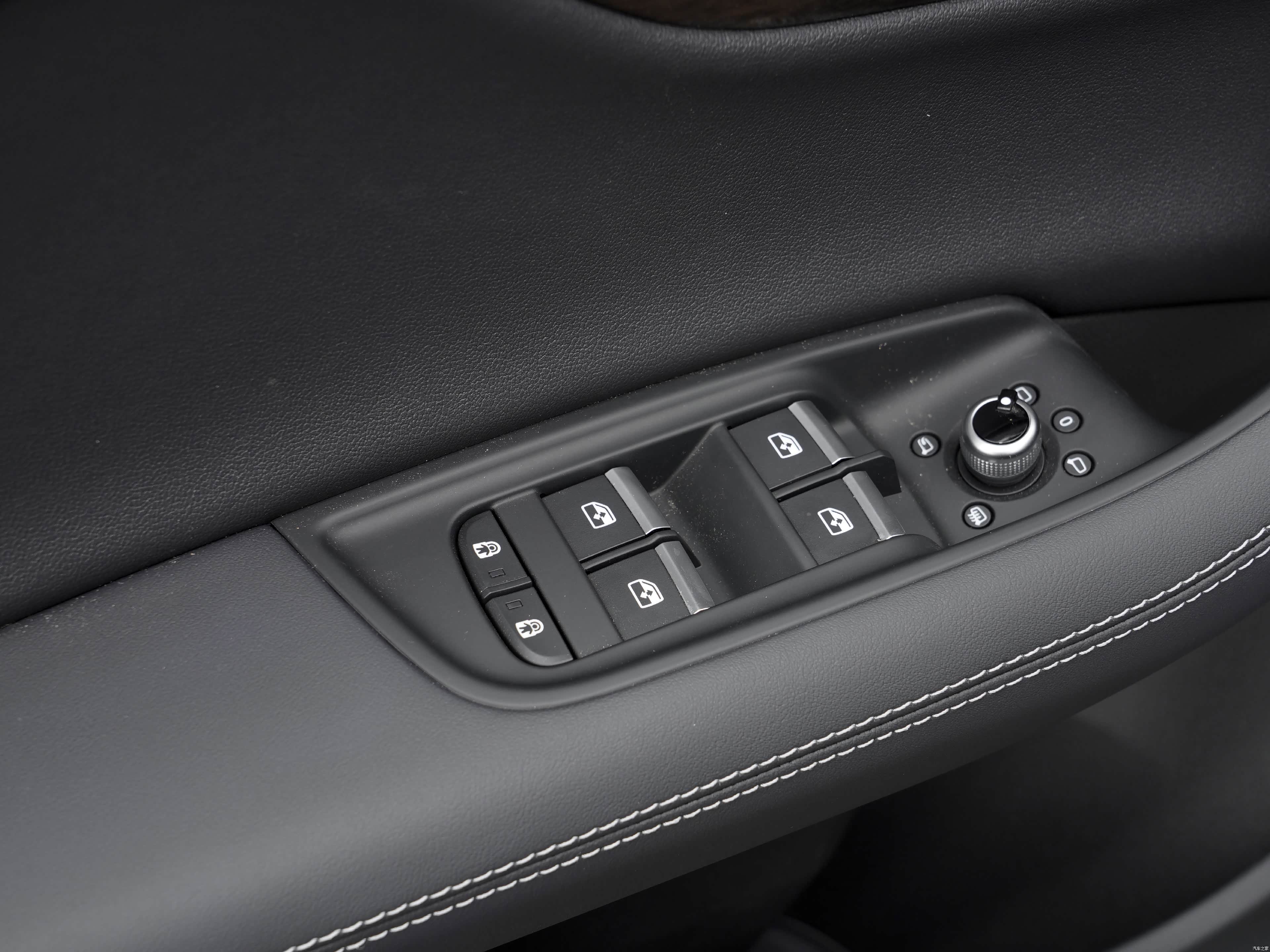 Audi Q7, миниатюра 24