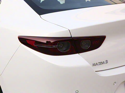 2025�� 2.0L �Զ����Ű�