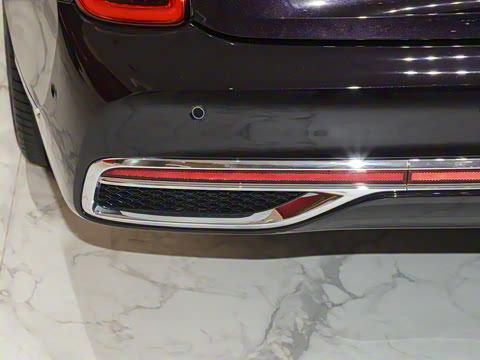 2024�� 4.0T V8��