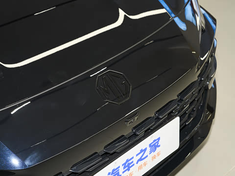 2026�� 2.0T Trophy+ �����˶���