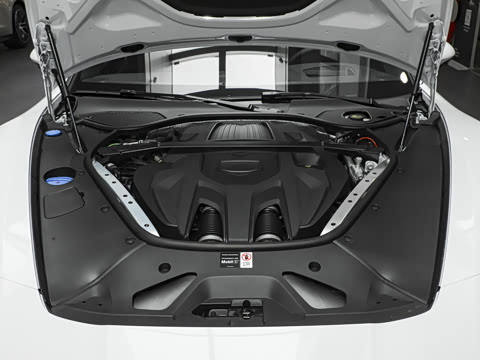 2026�� Panamera ������ 2.9T