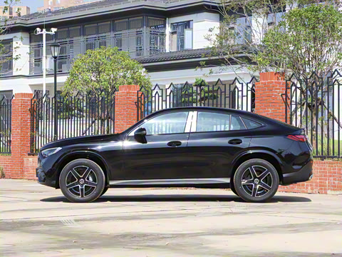 2026�� GLC 260 4MATIC ����SUV