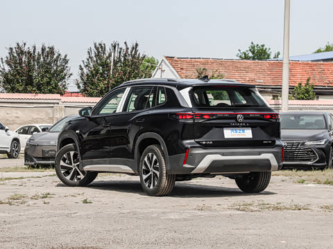 2026�� �Ŀ� ̽��L 300TSI ������Ӣ