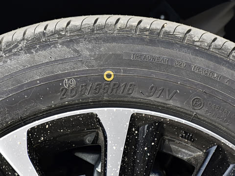 2026�� ����L ���ܵ��˫�� 1.8L ���Ȱ�