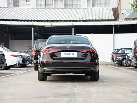 2025�� �Ŀ� E 260 L