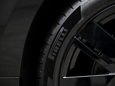 2026�� 102kWh �����е�ǩ����