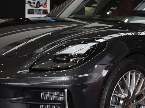 2026�� Panamera ������ 2.9T