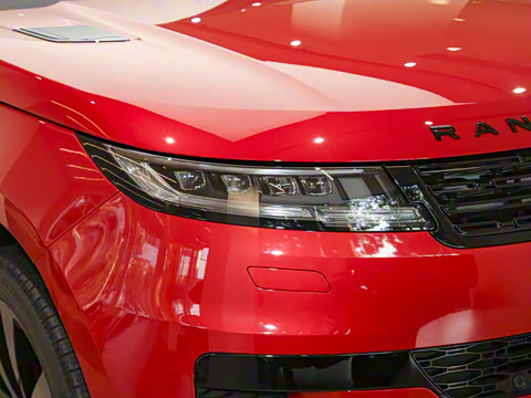 2025�� 400PS Dynamic HSE