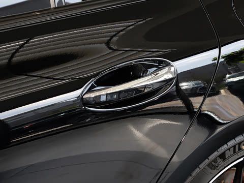 2025�� AMG CLA 45 S 4MATIC+