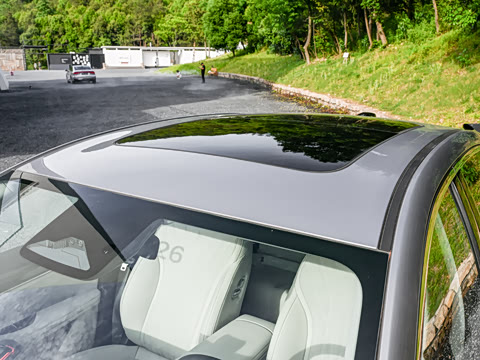 2026�� 220km ������ҫ��