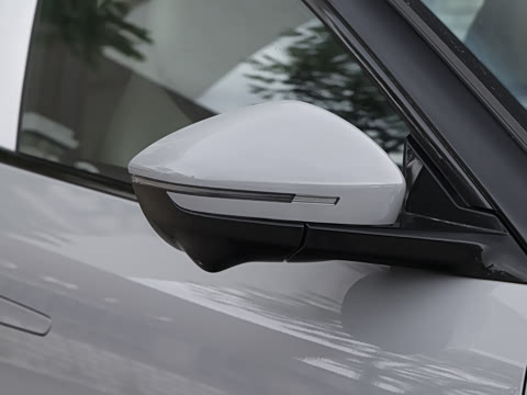 2025�� ����200 Air