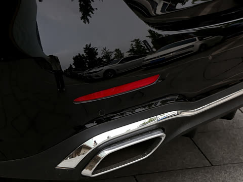 2026�� �Ŀ� C 260 L �˶���
