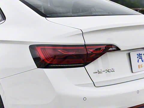 2026�� 3000������ѡ�� 300TSI DSG ��Խ��