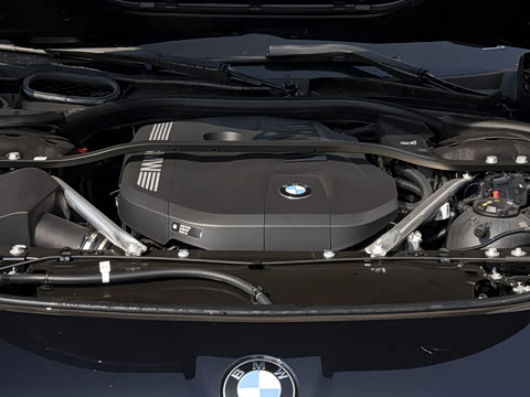 2026�� 740Li ������ M�˶���װ