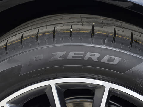 2026�� �Ŀ� GLE 450 4MATIC ������