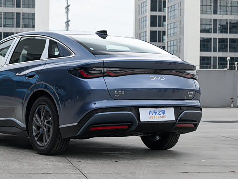 2025�� EV 545KM������