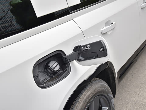 2026�� 110 3.0T P400 X