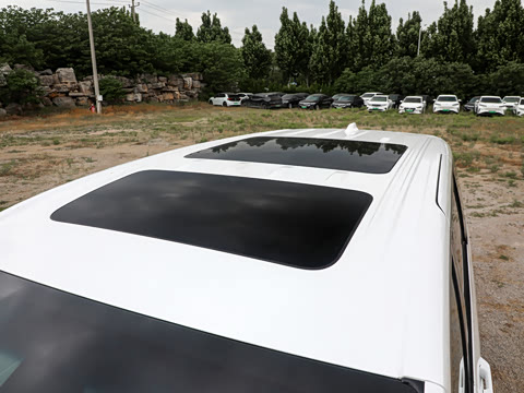2027�� 2.0T ����������