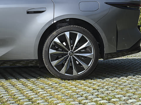 2026�� 710 Ultra�����״��