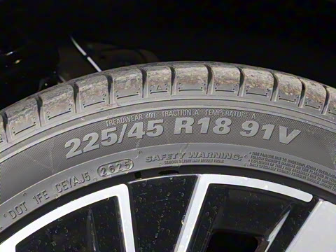 2026�� L 300TSI DSG ������