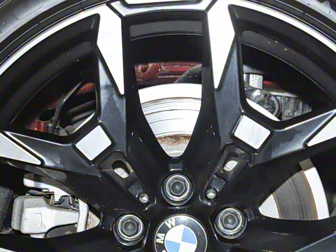 2025�� 225i M�˶���ҹ��װ