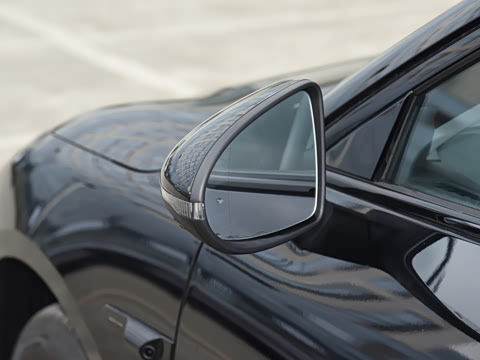 2025�� 515 ������ Plus