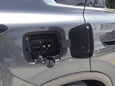 2025�� 185KM�����