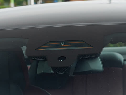 2026�� 530Li ������ M�˶���װ