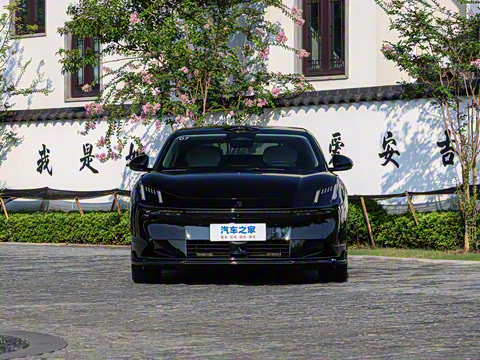 2025�� 240����Ultra