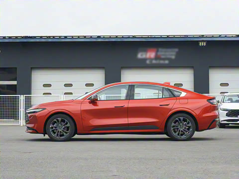 2026  2.0T  EcoBoost  