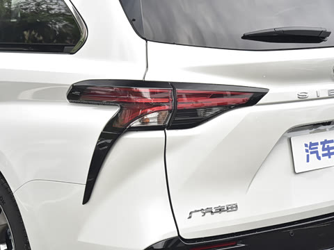 2027�� 2.5L ˫�����������