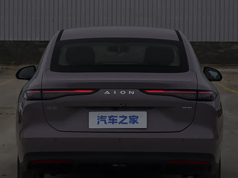 2027�� 605������