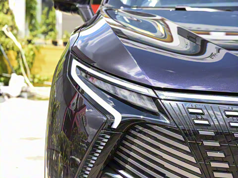 2026�� ����iHD 201km �ƺ��� 7��