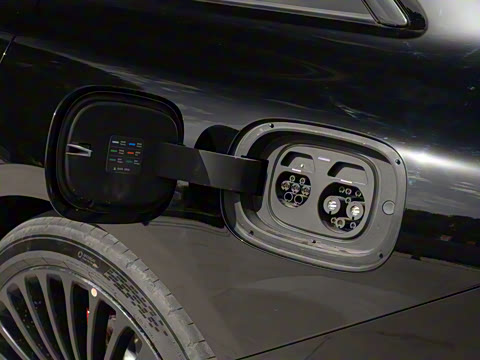 2025�� ���� Ultra��������