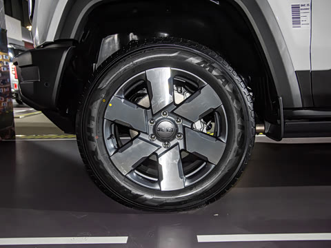 2025�� Ԫ�����а�