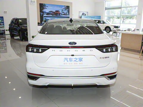 2025�� 2.0T EcoBoost ������