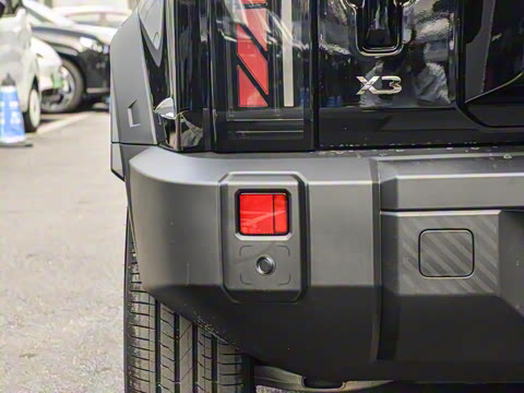 2025�� 401���а�