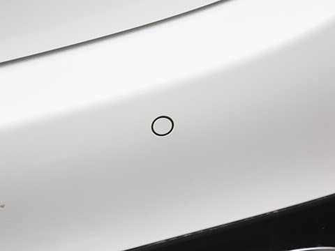 2026�� E 300 L �����˶���