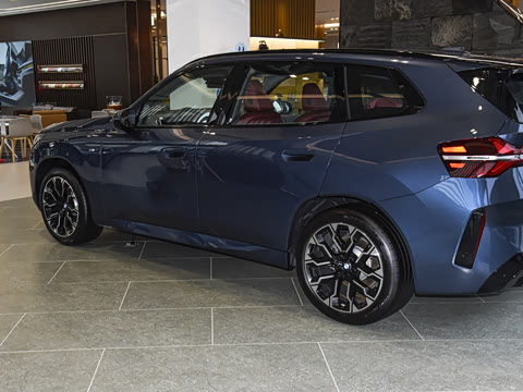 2026�� xDrive30L ������ M�˶���ҹ��װ
