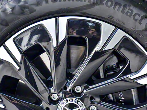 2025�� 2.0T ���ռ����