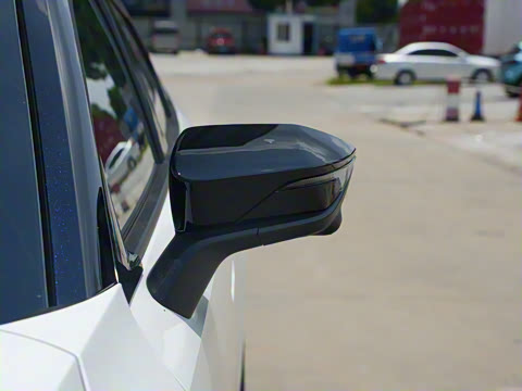 2025�� ������ 2.0T ������