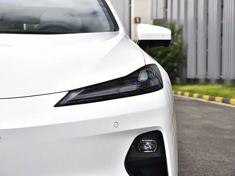 2026�� 550Max��ΪǬ��ADS SE��