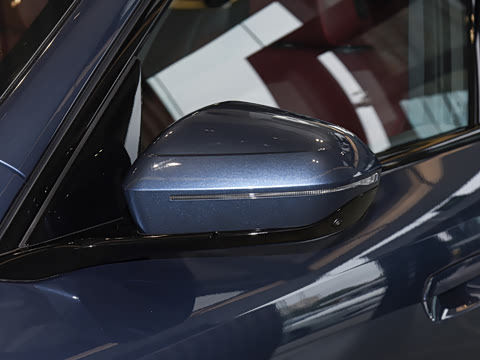 2026�� xDrive30L ������ M�˶���ҹ��װ
