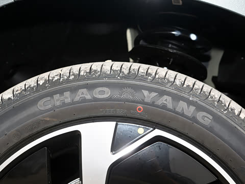 2025�� EV 605�캽Pro��