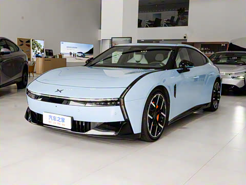 2025�� 702 ������ Ultra