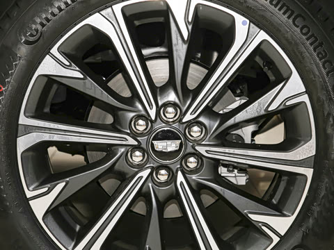 2026�� 2.0T �󶼻���